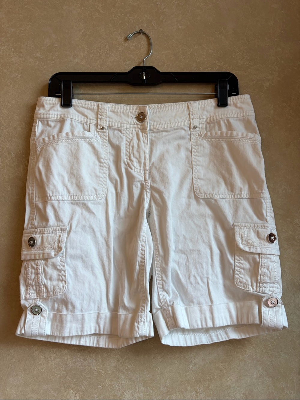 WHBM White Women's Cargo Shorts Size 2